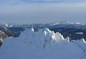 Rundflug über die Alpen und Sportflugzeug selber fliegen