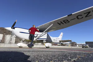 Cessna C182