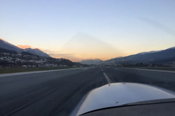 Flug nach Graz