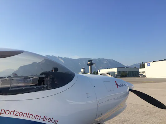 Flug nach Salzburg