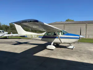 Cessna 182