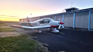Robin DR401
