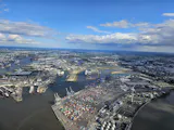 Rundflug über Hamburg und zurück