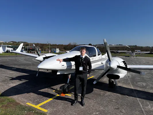 Essen (Umgebung) Beliebiger Streckenflug innerhalb Europa (x2 Engine Flugzeug zur Verfügung)