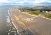 Hoch hinaus in Sankt Peter-Ording: Ein Flugausflug für drei Passagiere