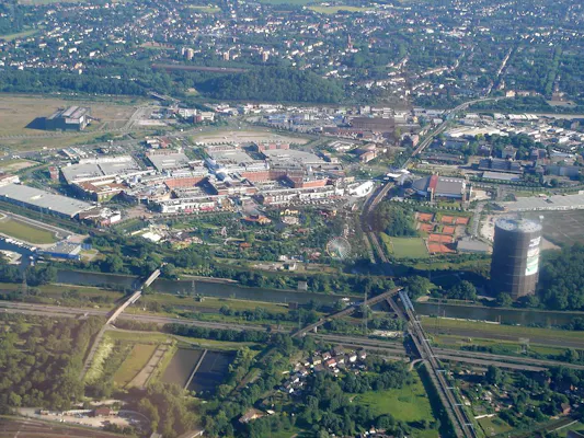 1h Rundflug wahlweise über das Ruhrgebiet, Düsseldorf/Köln, oder den Niederrhein/Nordeifel