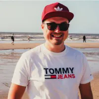 Tobias T.